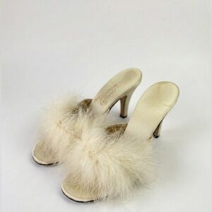 Vintage 80’s Victoria’s Secret Gold Label Marabou Slippers Cream Satin Heels 6